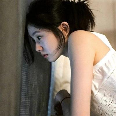 华颐:吞噬怪物的孩子